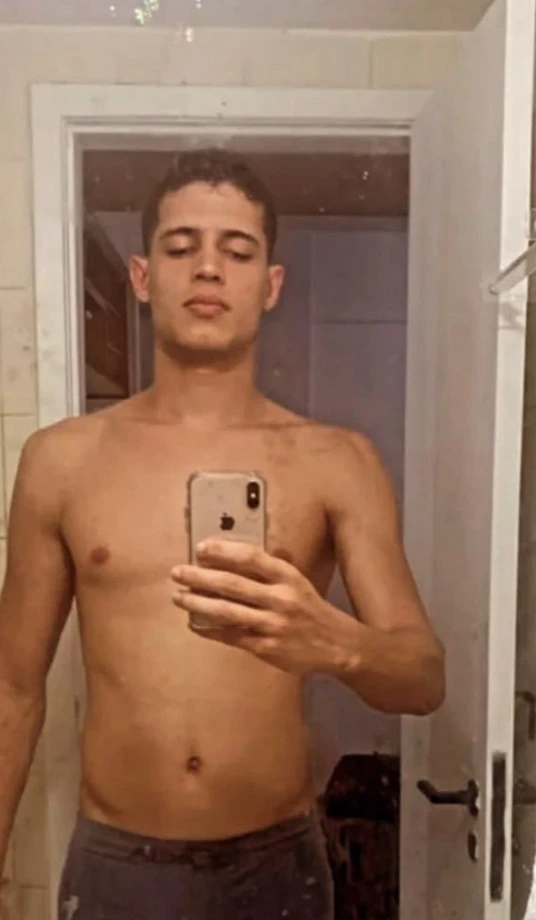 João Simas, antes do acompanhamento